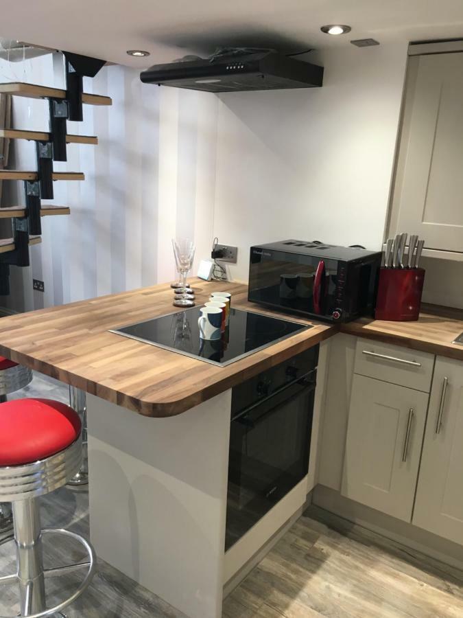 Apartament Sea View Juliette Hastings Zewnętrze zdjęcie